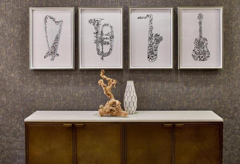 Otel Springhill Suites Memphis Downtown