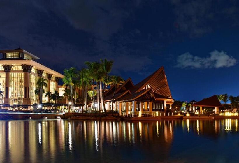 هتل The Empire Brunei