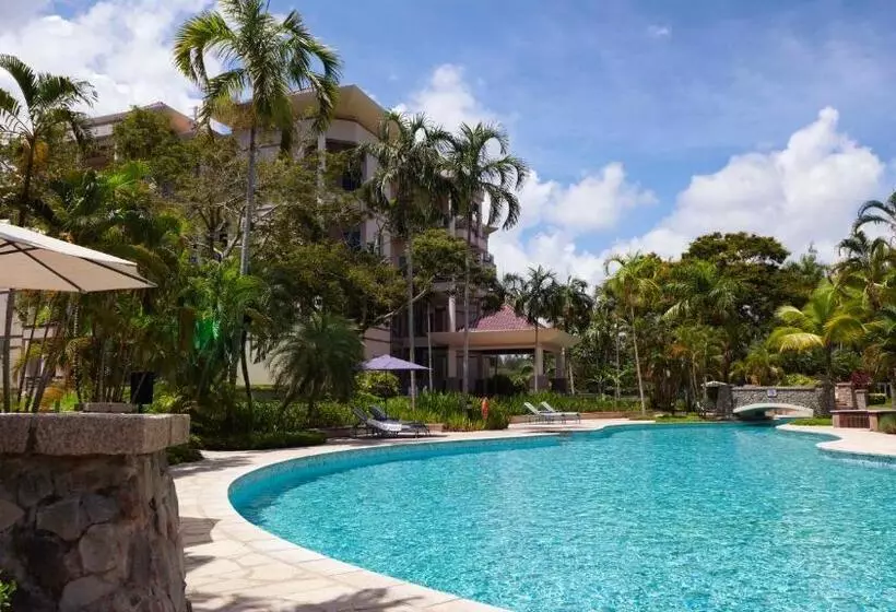 בית מלון כפרי The Empire Brunei