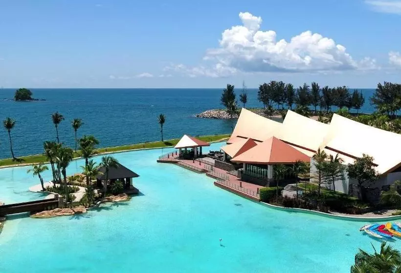 בית מלון כפרי The Empire Brunei