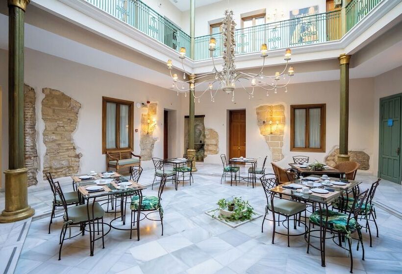 هتل Yit Casa Grande