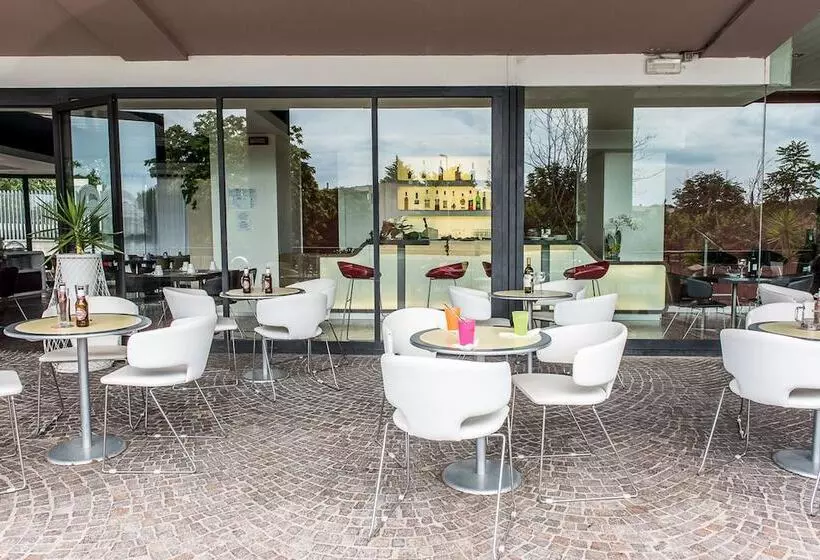 Sotel Nomentana Roma