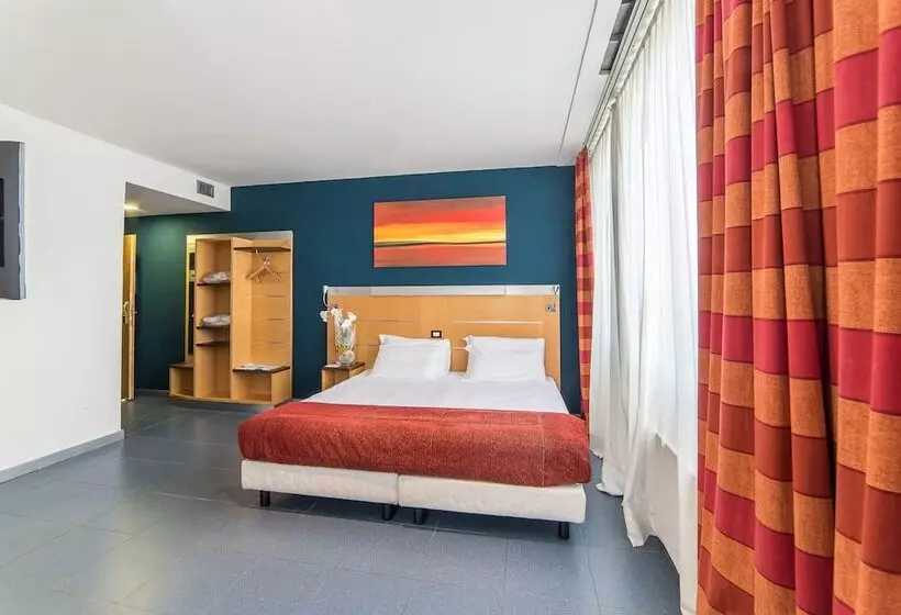 Sotel Nomentana Roma