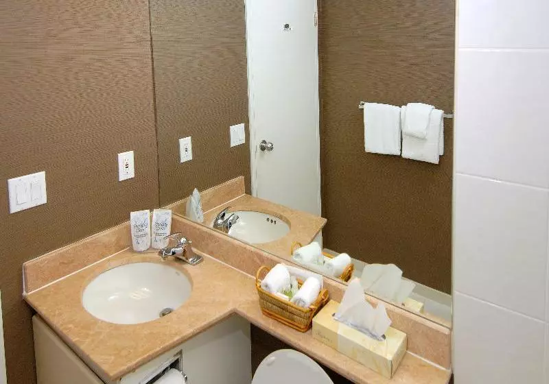 ホテル Landis And Suites