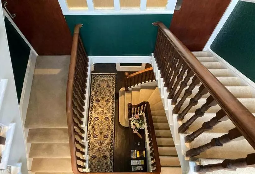 Bed and Breakfast 15 Grosvenor