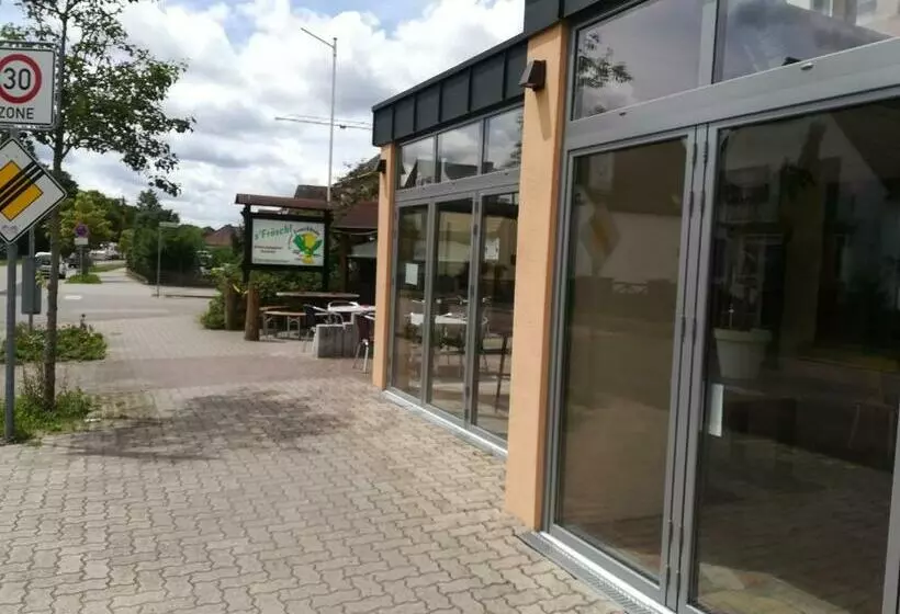 Hotelli Brauhaus Fröschl