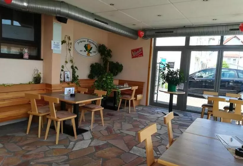 Hotelli Brauhaus Fröschl