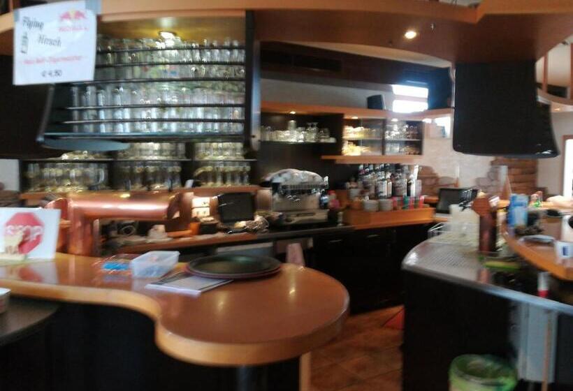 בית מלון כפרי Brauhaus Fröschl