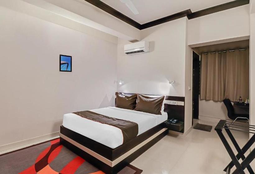 Отель Collection O 199 Tin Factory