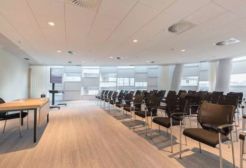 هتل Crowne Plaza Utrecht   Central Station, An Ihg