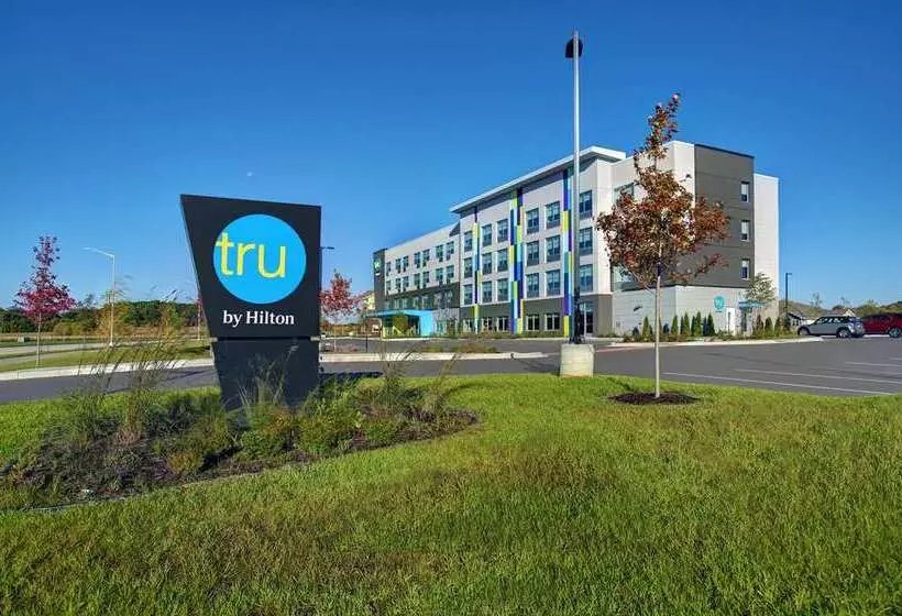 ホテル Tru By Hilton Stoughton