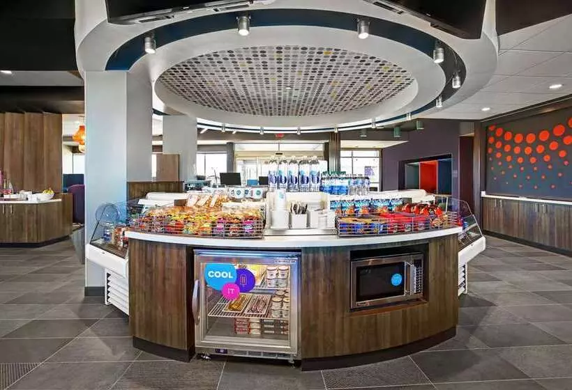 ホテル Tru By Hilton Stoughton