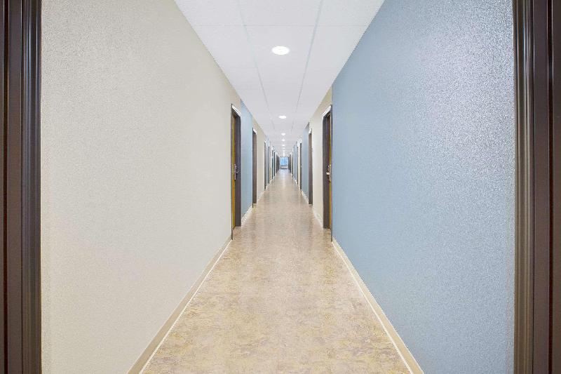 בית מלון כפרי Woodspring Suites Columbus Urbancrest