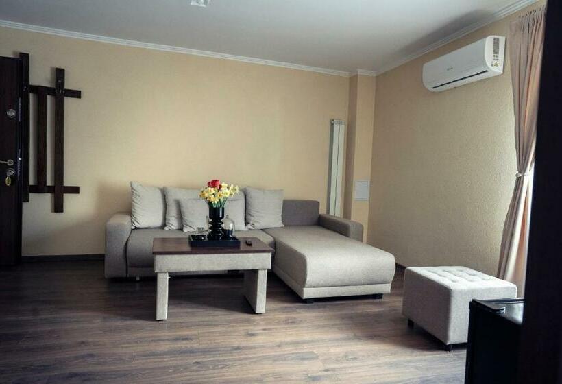 London Apartments Vaslui