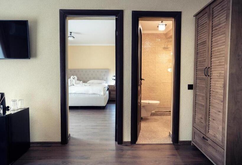 London Apartments Vaslui