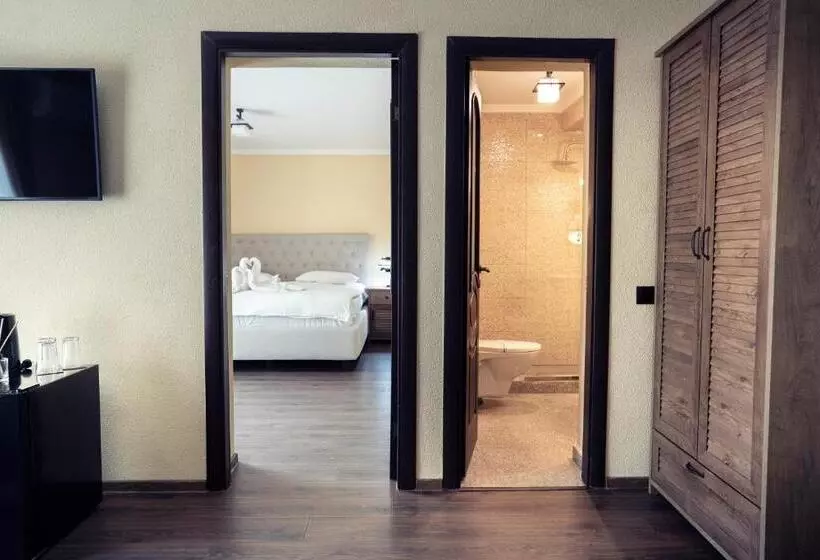 London Apartments Vaslui