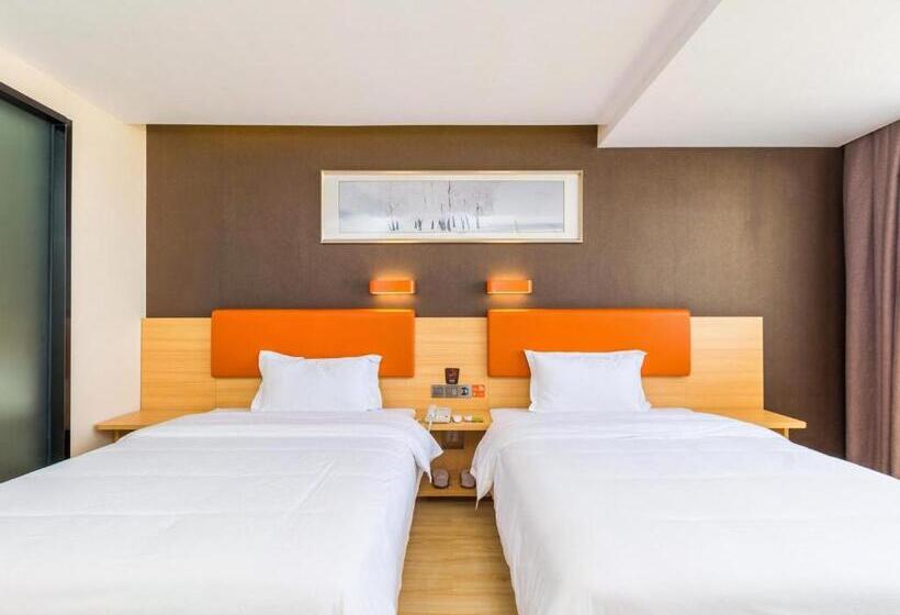 בית מלון כפרי 7 Days Premium Sanya Bay Haiyue Plaza Foreign Trade Road Food Street Branch