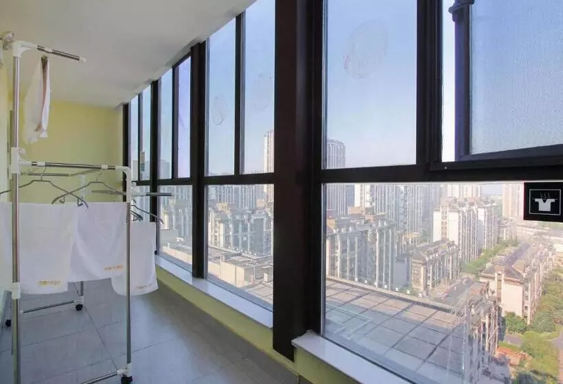 ホテル 7days Inn Danyang Train Station Wuyue Square Branch