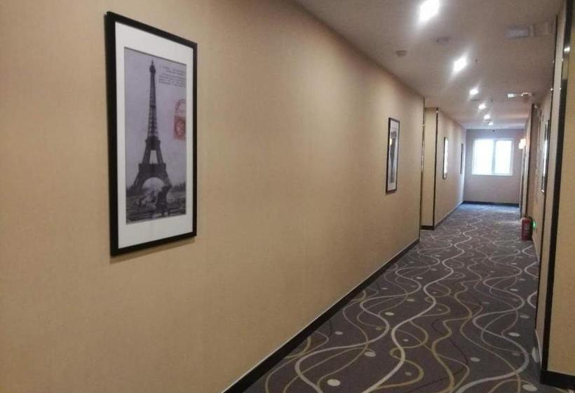 Hotel 7 Days Premium Nanjing Southeast China University Gulou Hospital