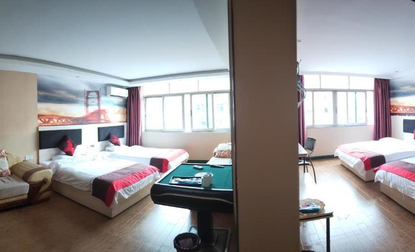 Jun Hotels Nanchang Honggutan New District Cuiyuan Road Subway Station