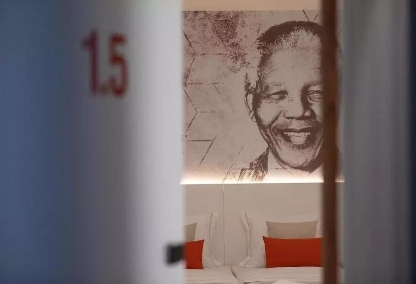 هتل The Icons Lisbon