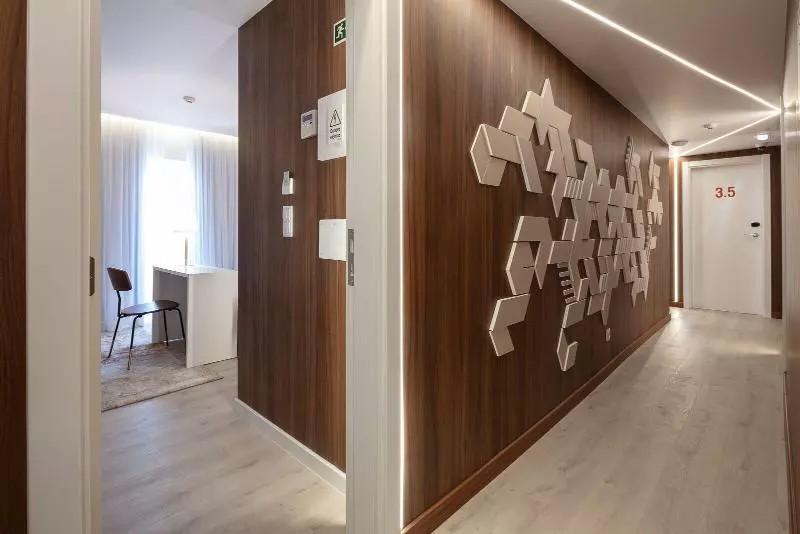 هتل The Icons Lisbon