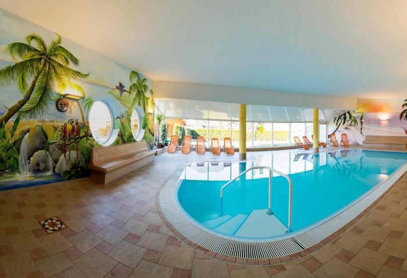 ホテル Waidachhof