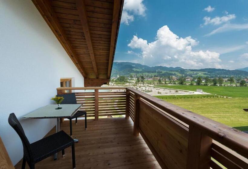 ホテル Waidachhof