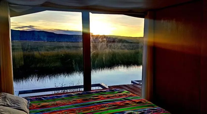 ペンション Uros Suma Jakaña Lodge
