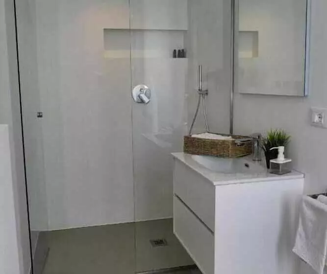 Amare Suite & Apartments