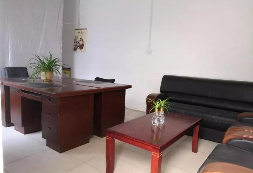 ホテル 7days Inn Luoyang Zhongzhou Middle Road Jiulongding