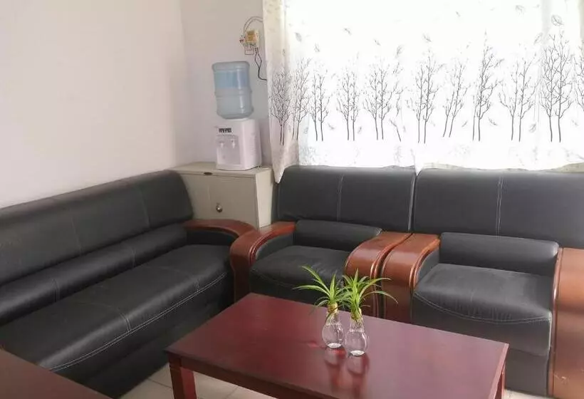 ホテル 7days Inn Luoyang Zhongzhou Middle Road Jiulongding
