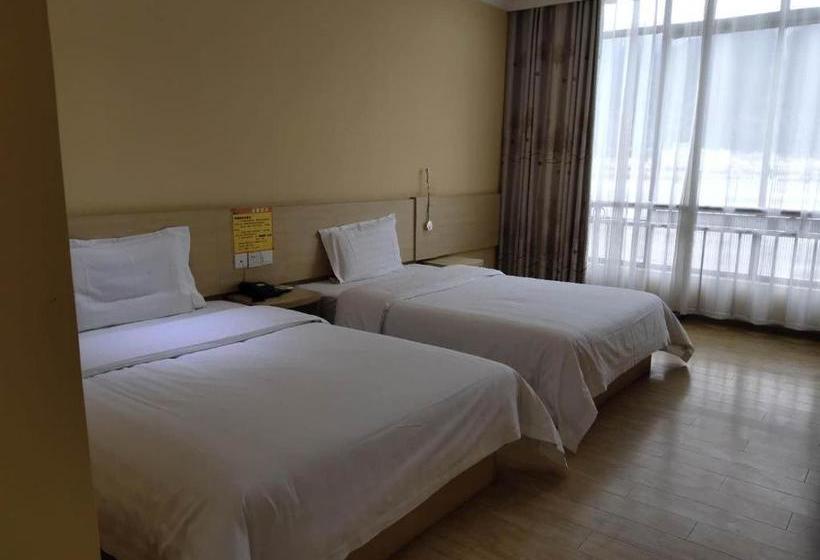 فندق 7days Inn Nyingchi Bayi Bridge