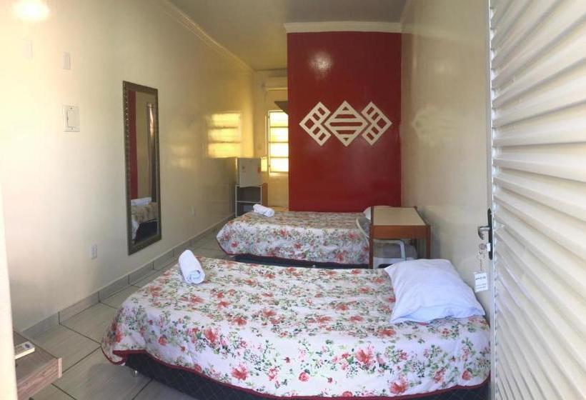 בית מלון כפרי Alameda