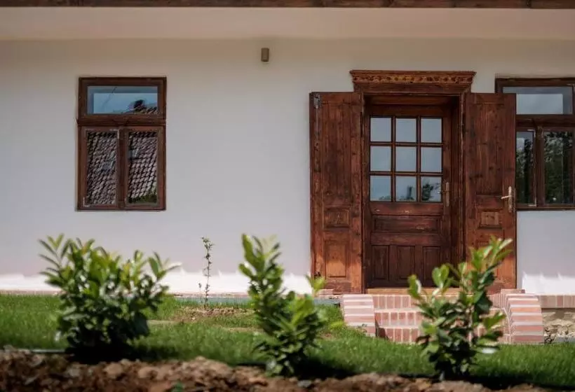 Hotelli Almalomb Apartman