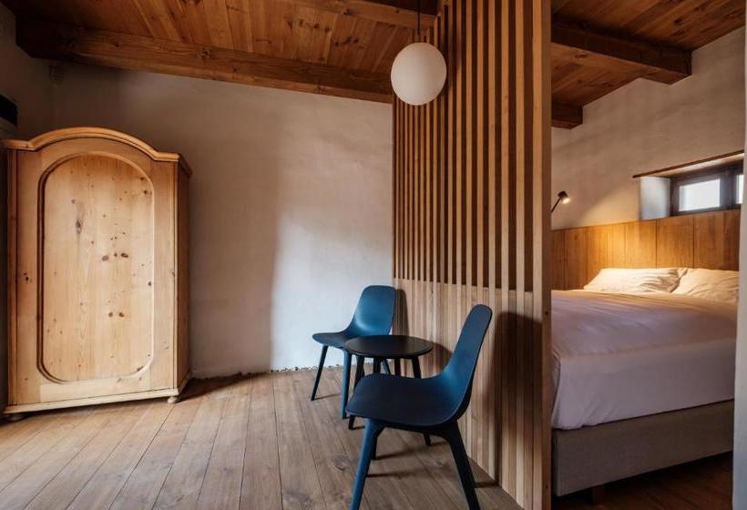 酒店 Almalomb Apartman