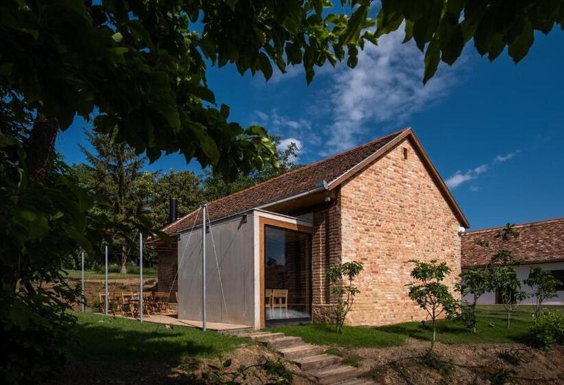 酒店 Almalomb Apartman