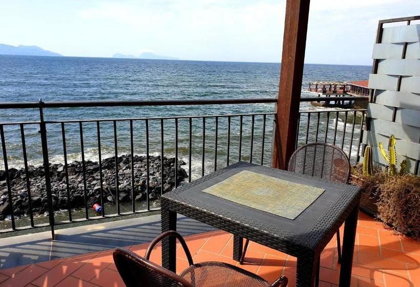 هتل Casa Rossa 1888