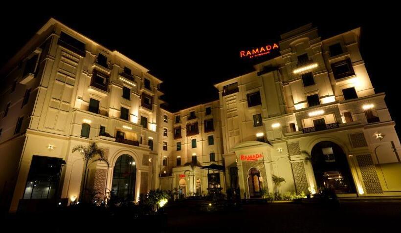 هتل Ramada By Wyndham Lahore Gulberg Ii