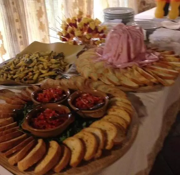 ホテル Ristorante Casalta