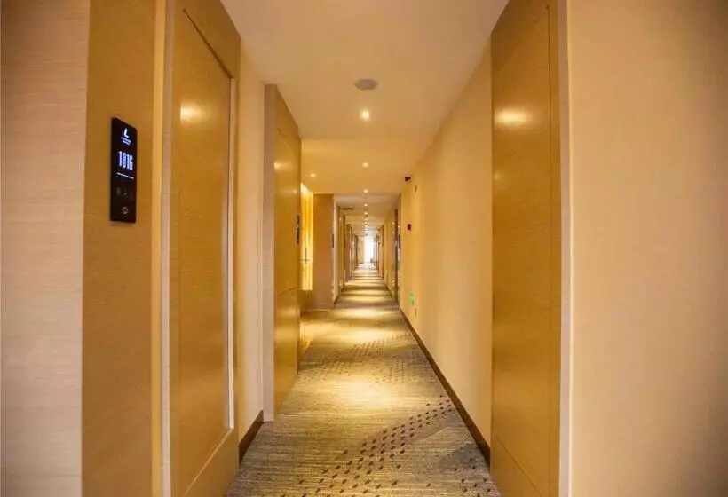 Lavande Hotel Mianyang Jiangyou Monument