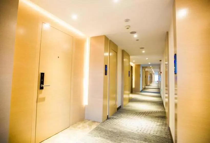 Lavande Hotel Mianyang Jiangyou Monument