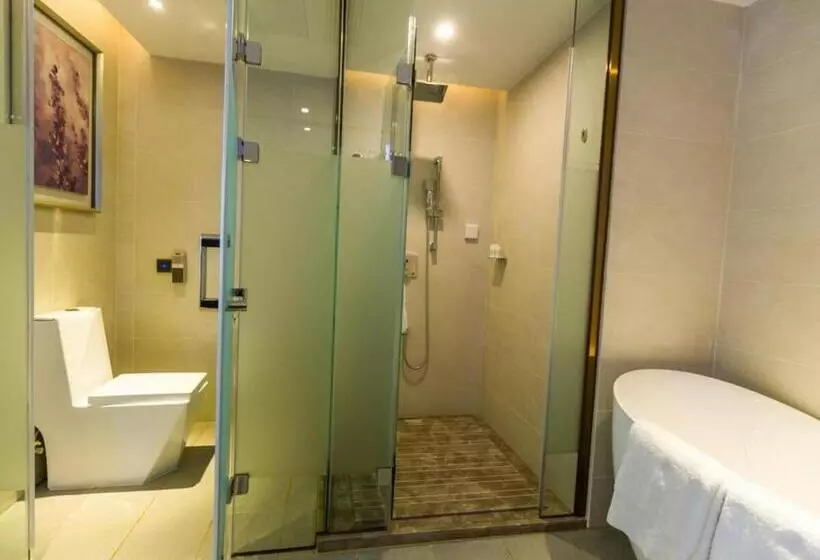 Lavande Hotel Mianyang Jiangyou Monument