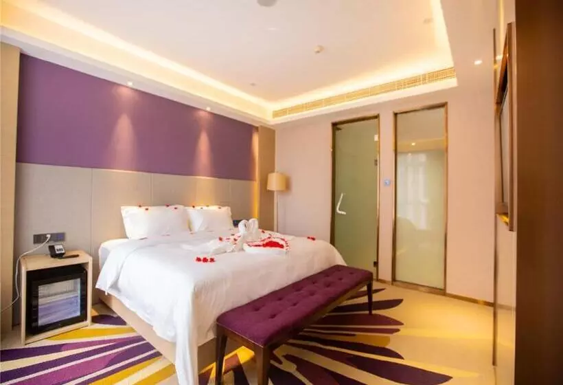 Lavande Hotel Mianyang Jiangyou Monument