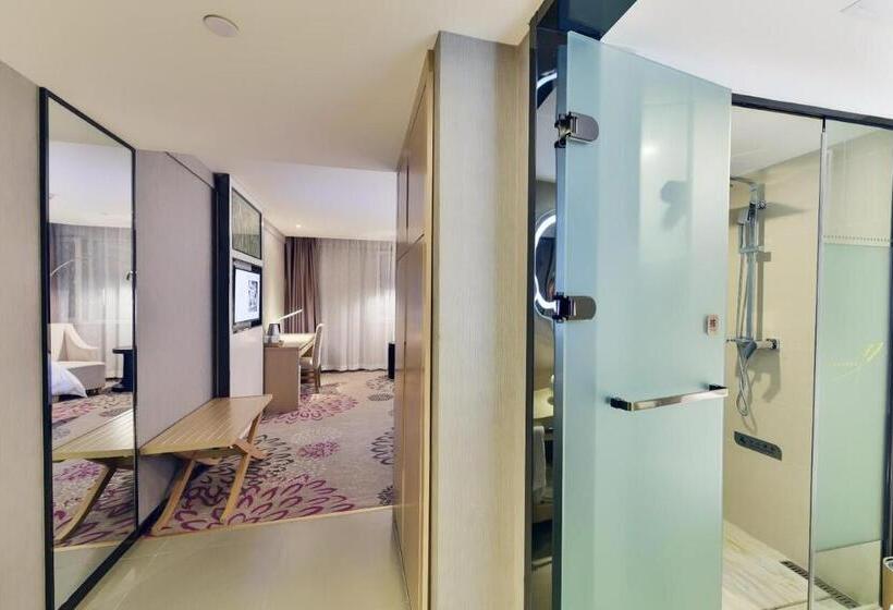 Lavande Hotel Xining Haihu New District Wanda Plaza
