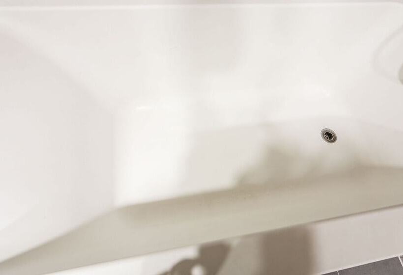 مُتل Ulsan Samsan The Sharp