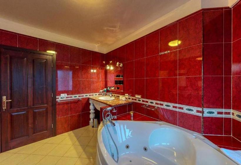 پانسیون Casa 3 Guesthouse