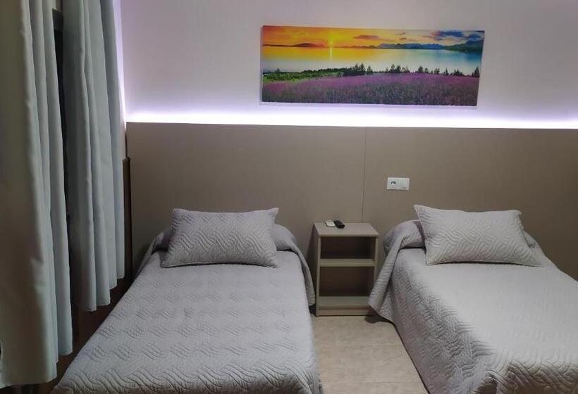 پانسیون Las Rosas