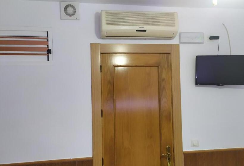 پانسیون Las Rosas