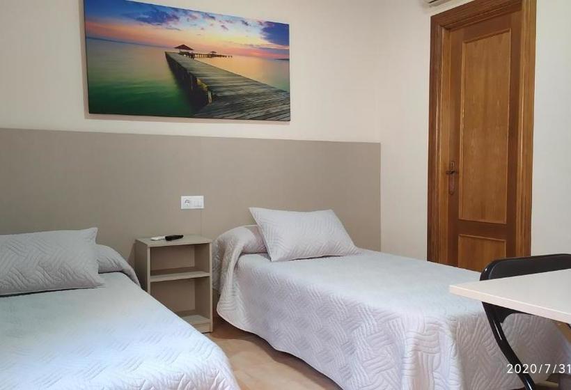 پانسیون Las Rosas